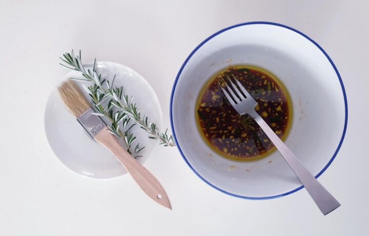 Are pig hair basting brushes allowed and pure enough for usage when making food?