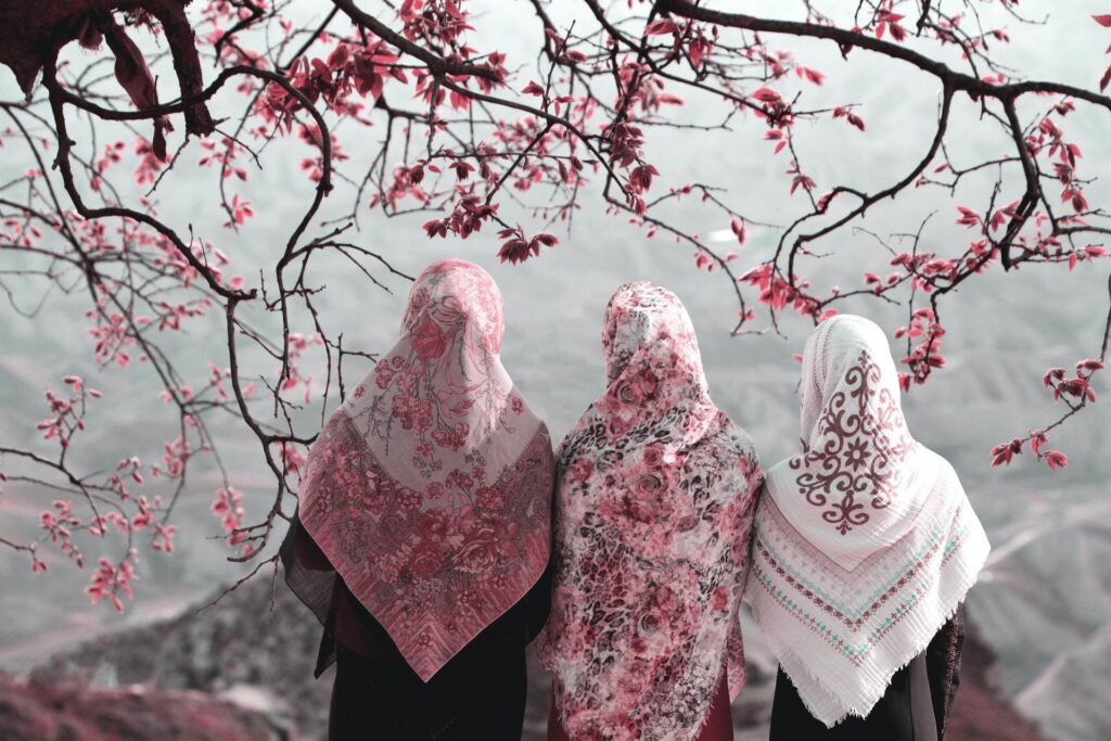 Travelling as a group of women beyond 82km
