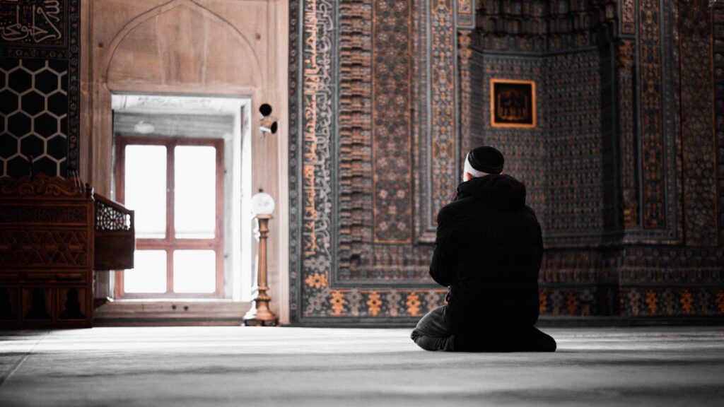 Is there evidence that standing ahead of the Imam invalidates prayer?