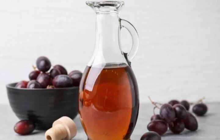 The Transformation of Wine to Vinegar